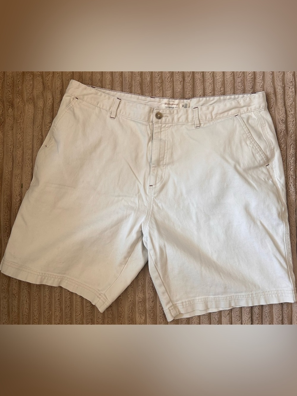 Weatherproof Men's Cream Flat Front Cotton Shorts Men’s waist size 40